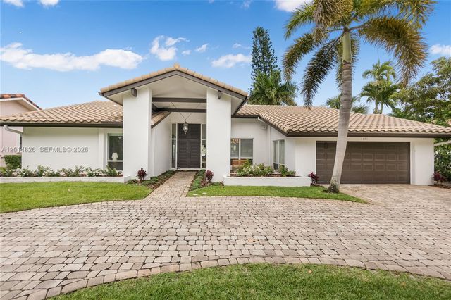 3701 Bridge Rd, Cooper City, FL 33026