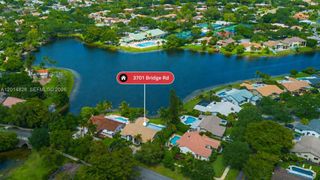 3701 Bridge Rd, Cooper City, FL 33026