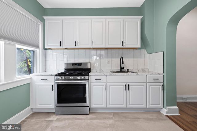 2113 S SIMPSON ST, Philadelphia, PA 19142