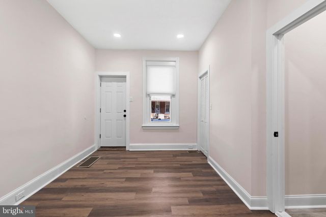 2113 S SIMPSON ST, Philadelphia, PA 19142