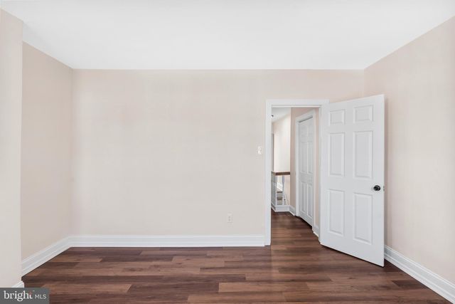 2113 S SIMPSON ST, Philadelphia, PA 19142