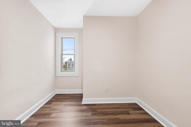 2113 S SIMPSON ST, Philadelphia, PA 19142