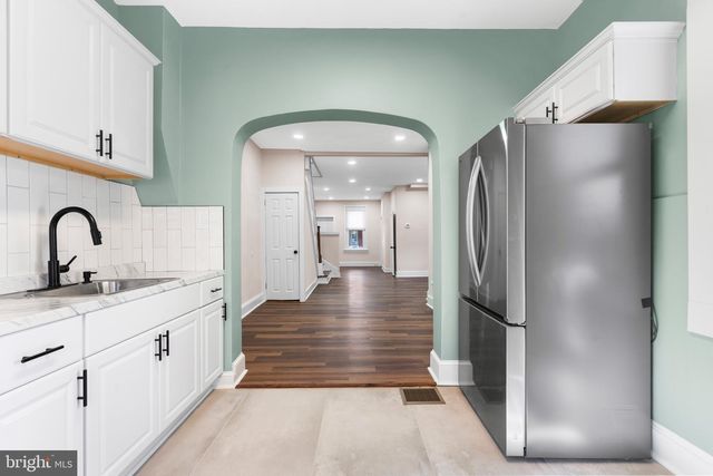 2113 S SIMPSON ST, Philadelphia, PA 19142