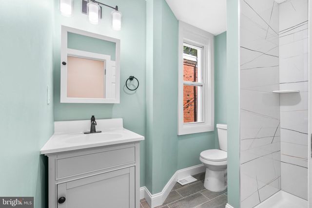 2113 S SIMPSON ST, Philadelphia, PA 19142