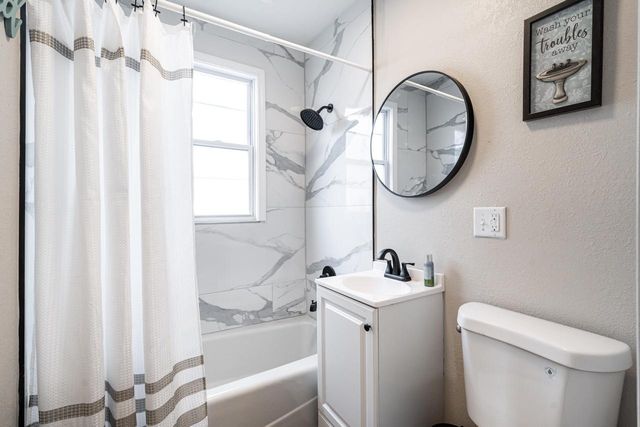 4842 N 26th STREET, Milwaukee, WI 53209