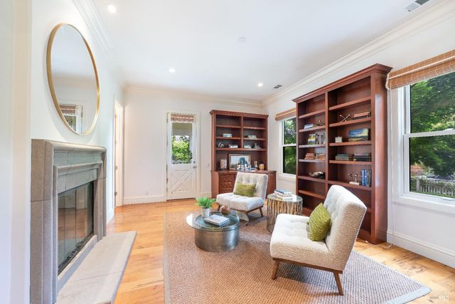 1330 Pine St, St. Helena, CA 94574