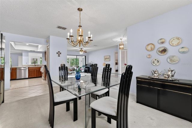 2015 BERRY ROBERTS DRIVE, Sun City Center, FL 33573