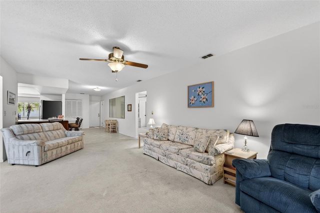 2015 BERRY ROBERTS DRIVE, Sun City Center, FL 33573