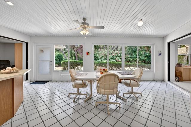 2015 BERRY ROBERTS DRIVE, Sun City Center, FL 33573