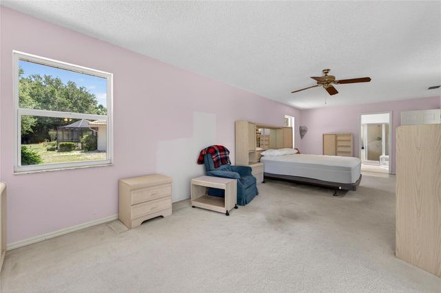 2015 BERRY ROBERTS DRIVE, Sun City Center, FL 33573