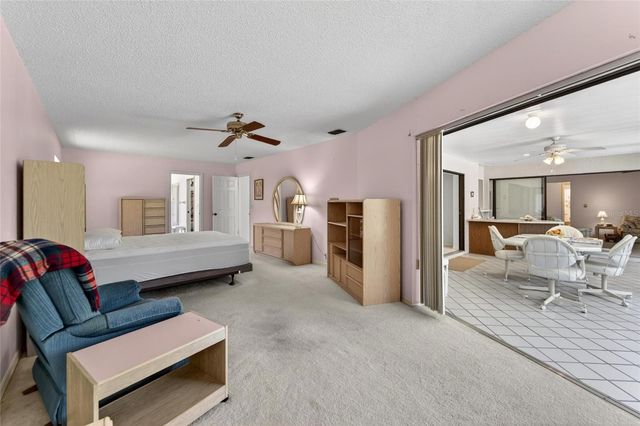 2015 BERRY ROBERTS DRIVE, Sun City Center, FL 33573