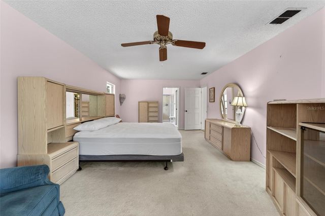 2015 BERRY ROBERTS DRIVE, Sun City Center, FL 33573