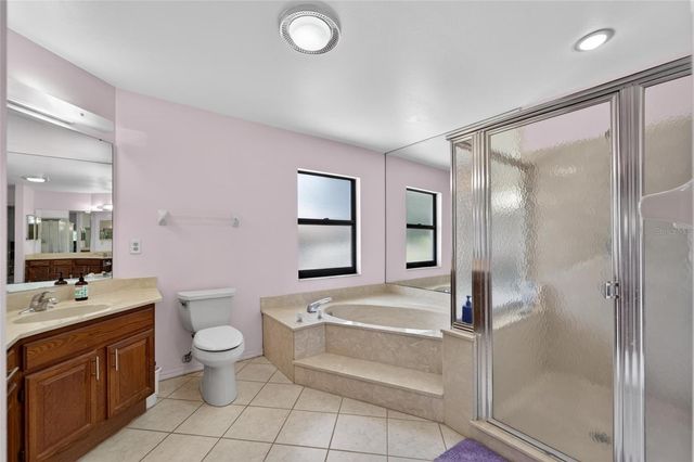 2015 BERRY ROBERTS DRIVE, Sun City Center, FL 33573