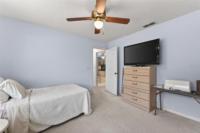 2015 BERRY ROBERTS DRIVE, Sun City Center, FL 33573