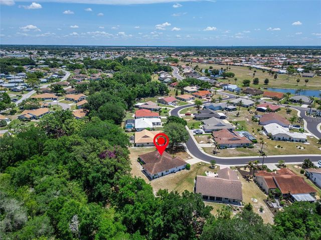 2015 BERRY ROBERTS DRIVE, Sun City Center, FL 33573