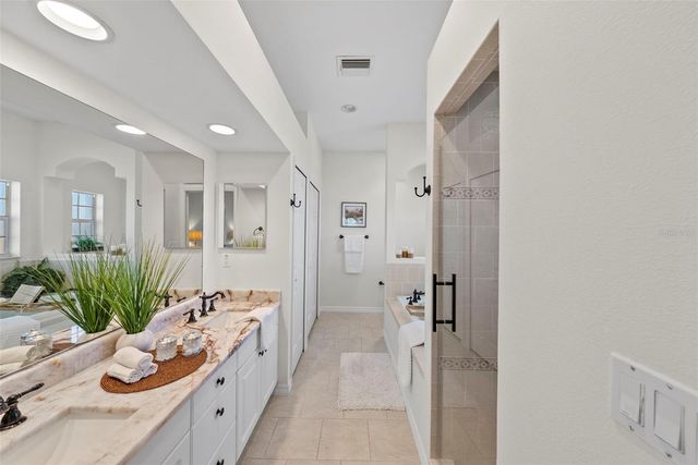 350 47TH AVENUE N, St Petersburg, FL 33703