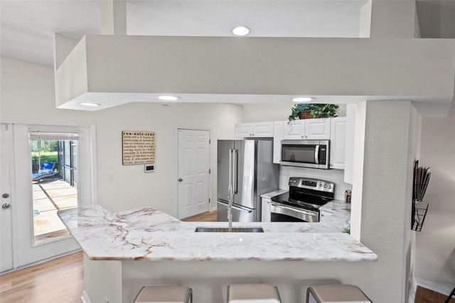 350 47TH AVENUE N, St Petersburg, FL 33703