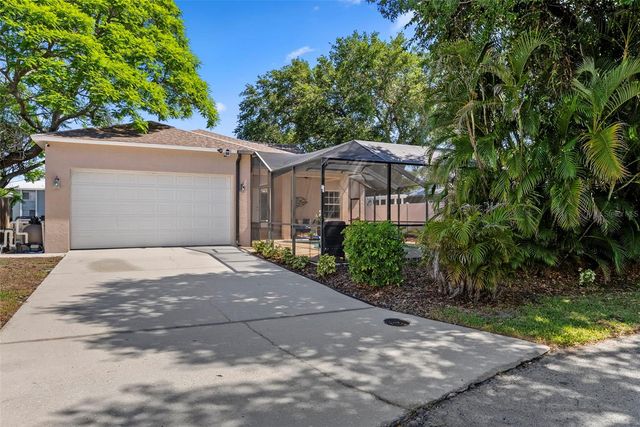 350 47TH AVENUE N, St Petersburg, FL 33703