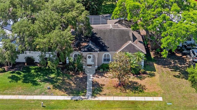 350 47TH AVENUE N, St Petersburg, FL 33703