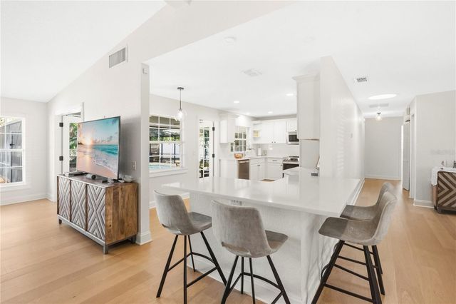 1209 MAIN STREET, Windermere, FL 34786