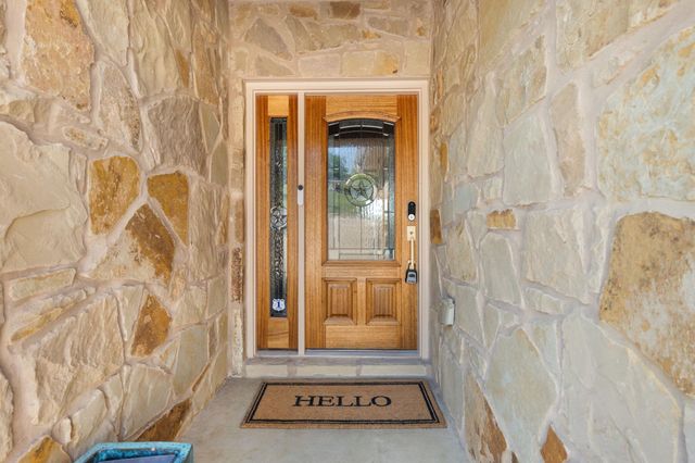 970 Parkview DR, Canyon Lake, TX 78133