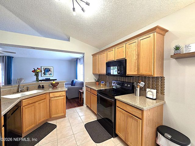 11109 PEERLESS Lane, Jacksonville, FL 32246