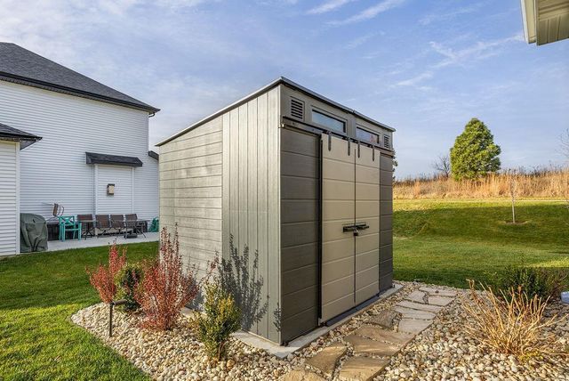 3715 Tanglewood Place, Janesville, WI 53546