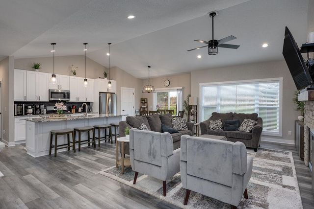 3715 Tanglewood Place, Janesville, WI 53546