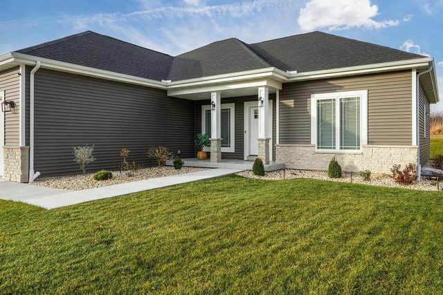 3715 Tanglewood Place, Janesville, WI 53546