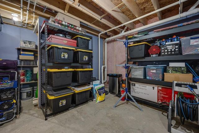 3715 Tanglewood Place, Janesville, WI 53546