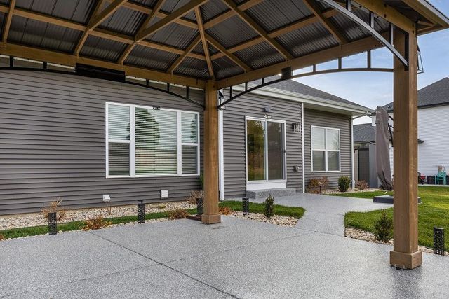 3715 Tanglewood Place, Janesville, WI 53546