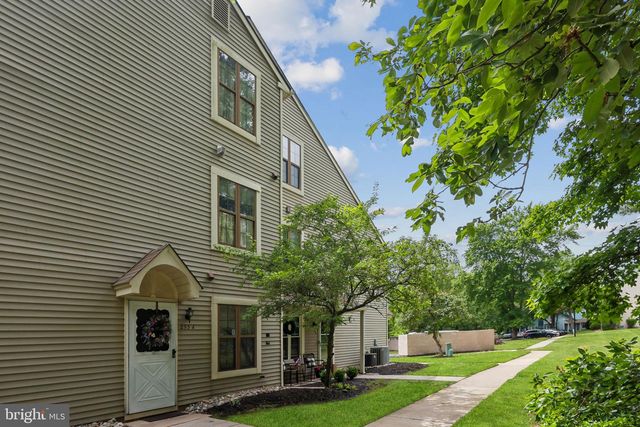 253-A EVERLY CT, Mount Laurel, NJ 08054