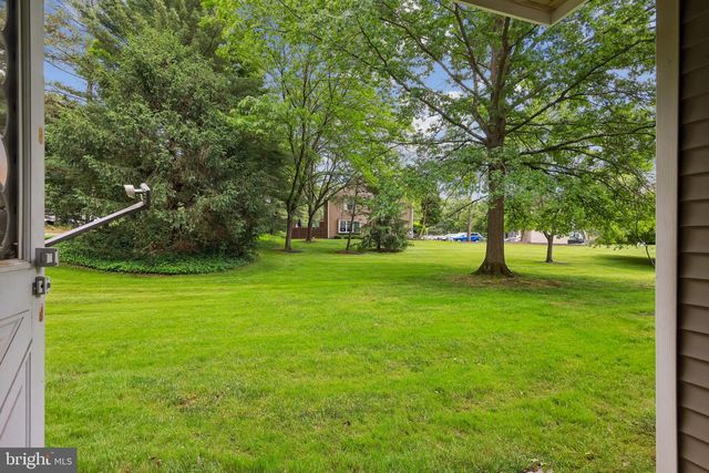 253-A EVERLY CT, Mount Laurel, NJ 08054