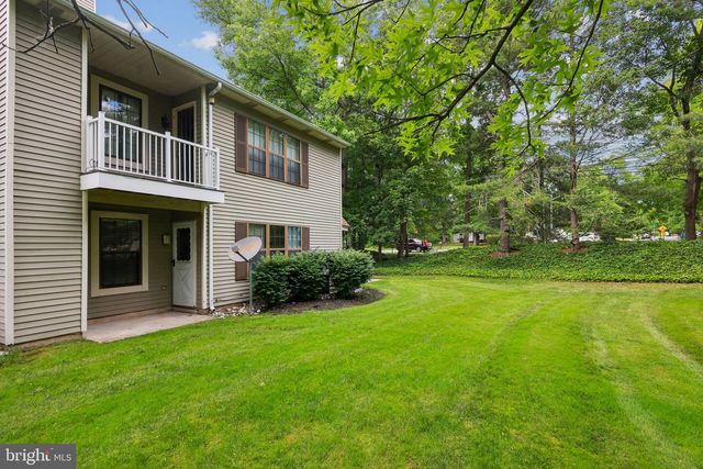 253-A EVERLY CT, Mount Laurel, NJ 08054
