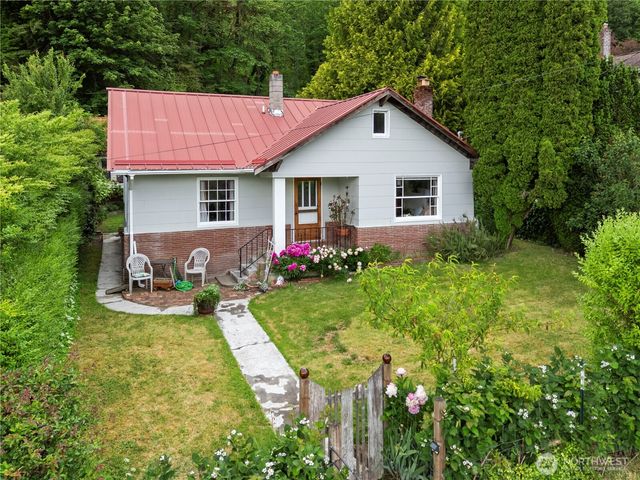 45191 Main Street, Concrete, WA 98237