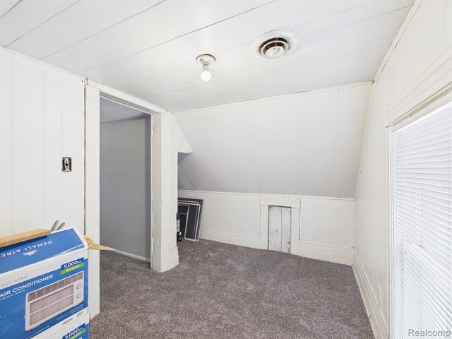 90 Scott Boulevard, Mount Clemens, MI 48043