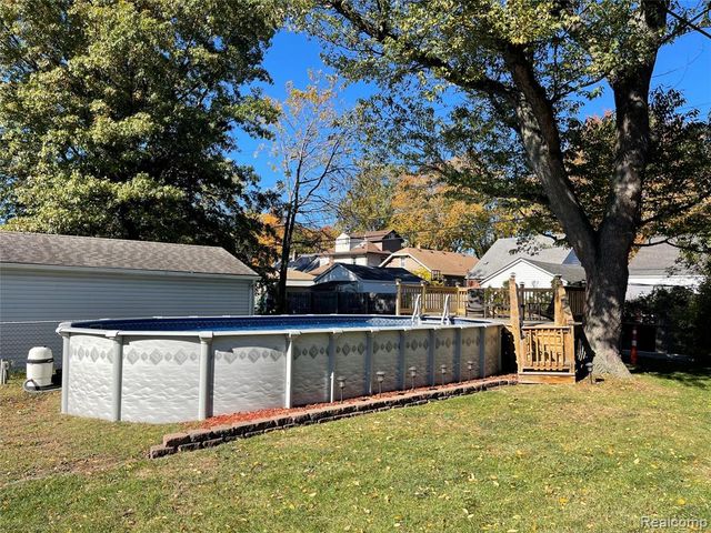 90 Scott Boulevard, Mount Clemens, MI 48043