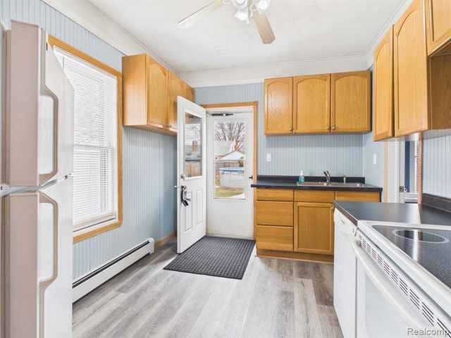 90 Scott Boulevard, Mount Clemens, MI 48043