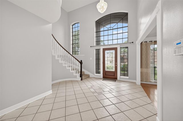 8027 Danette Ct, Houston, TX 77379