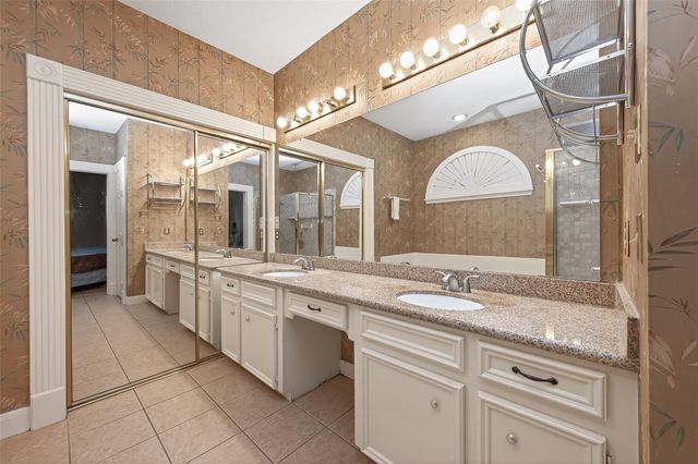 8027 Danette Ct, Houston, TX 77379