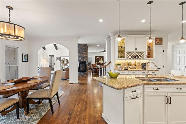 3525 Old Pfafftown Road, Winston-salem, NC 27106