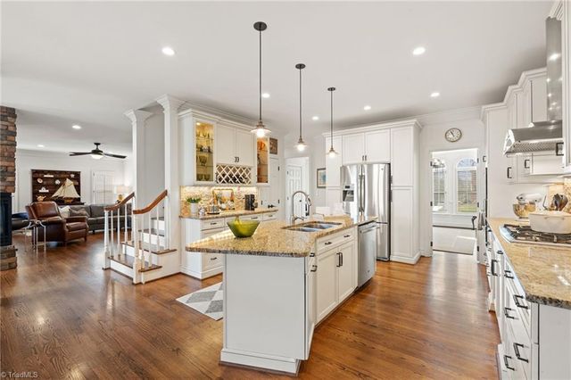 3525 Old Pfafftown Road, Winston-salem, NC 27106