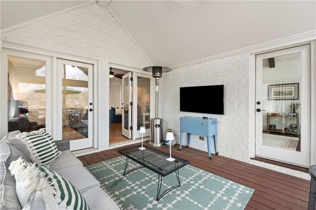 3525 Old Pfafftown Road, Winston-salem, NC 27106