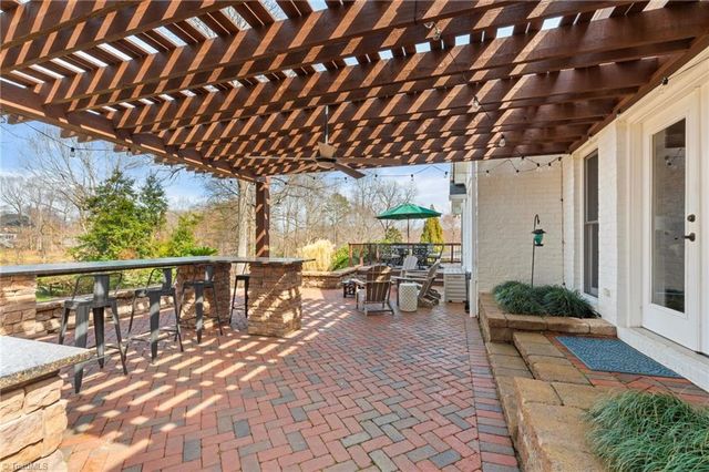 3525 Old Pfafftown Road, Winston-salem, NC 27106