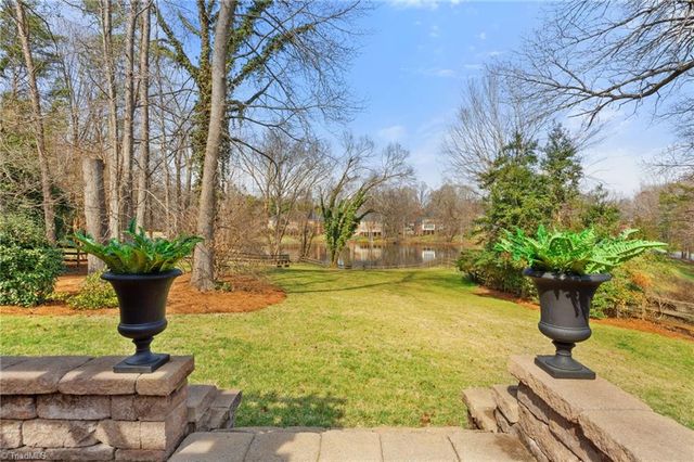 3525 Old Pfafftown Road, Winston-salem, NC 27106