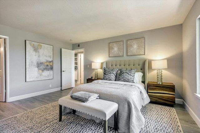 221 Kiely Boulevard B, Santa Clara, CA 95051