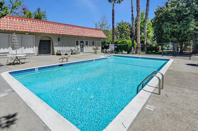 221 Kiely Boulevard B, Santa Clara, CA 95051