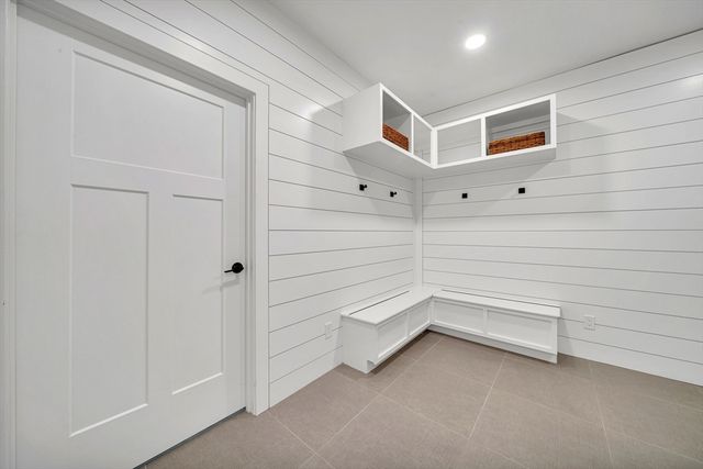 122 Seven Sister Rd, Haverhill, MA 01830