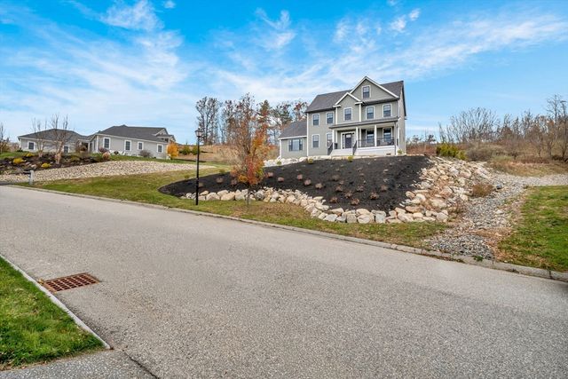 122 Seven Sister Rd, Haverhill, MA 01830