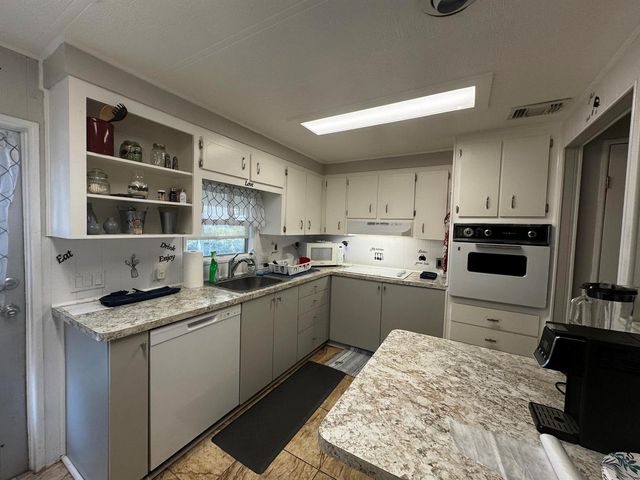 4242 3rd Court, Lantana, FL 33462